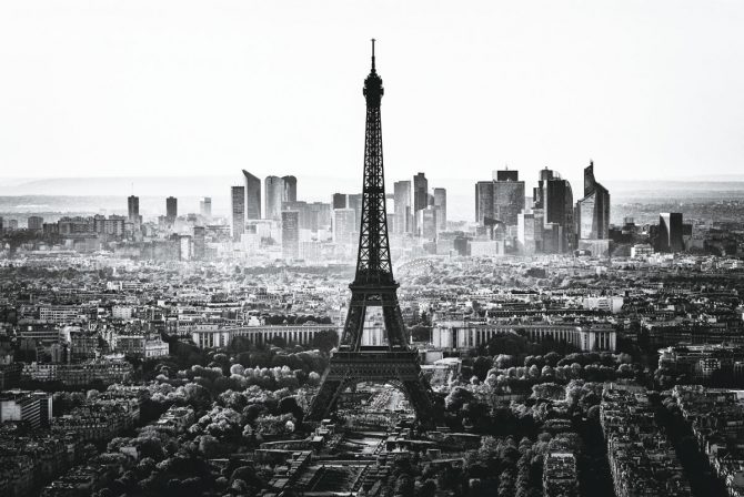 Skyline of Paris in black and white
