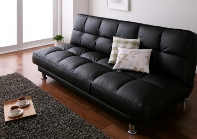 SAN Lucy Black Sectional